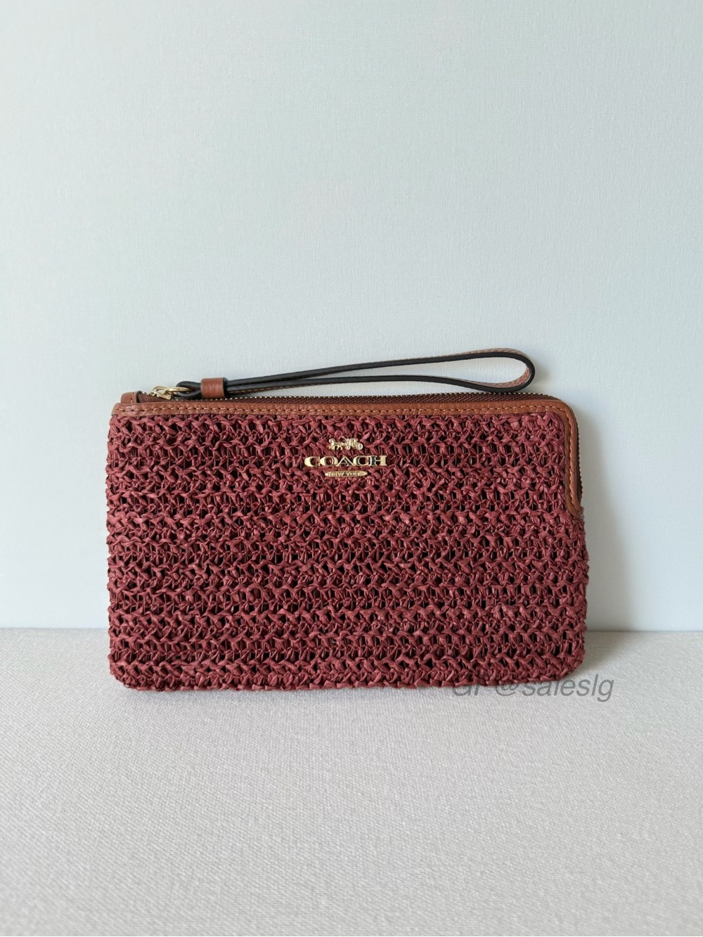 NWT Coach Large Corner Zip Wristlet Gold/Russet Wine CEY41